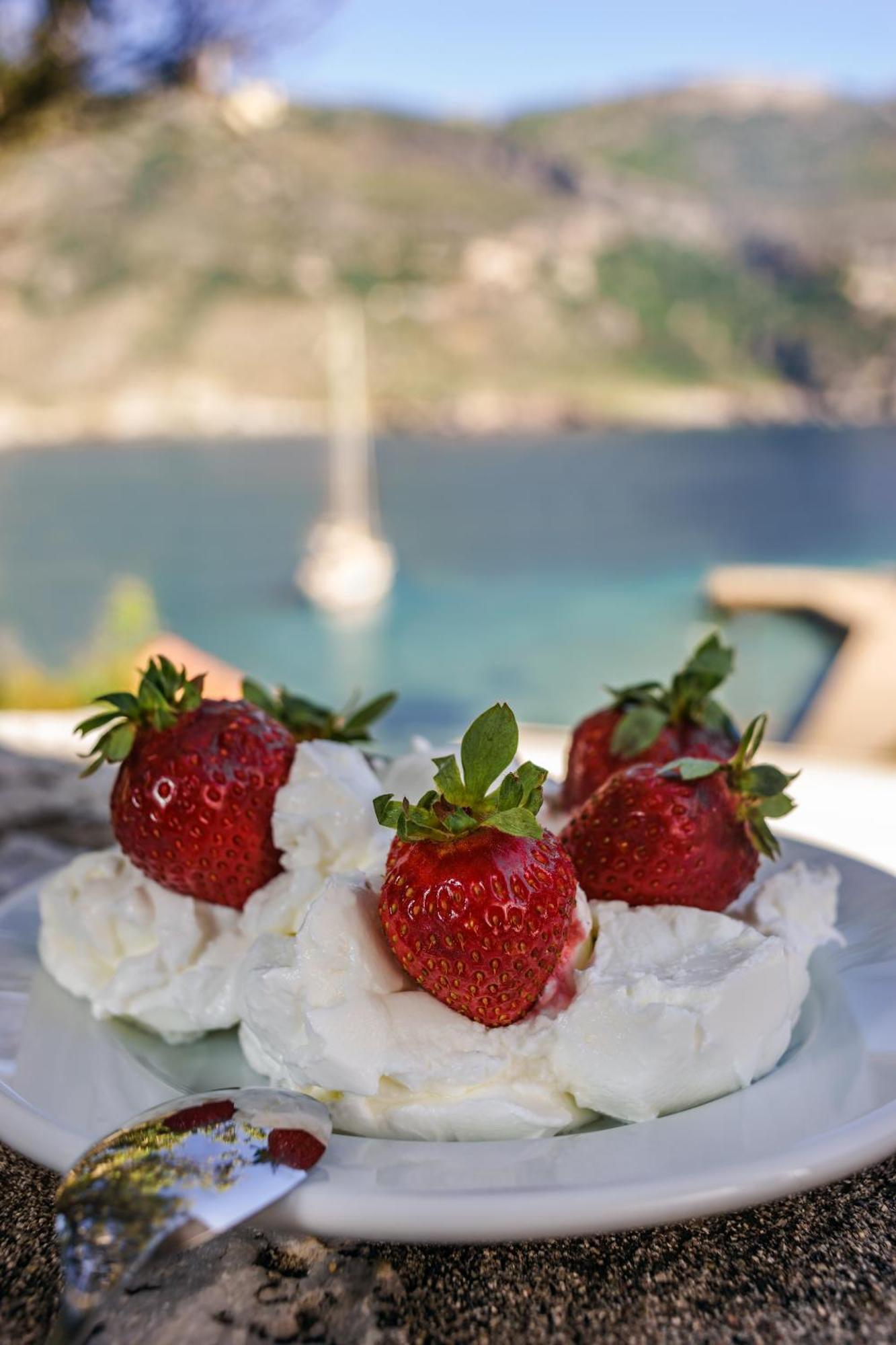 Porto Kale Guesthouse Порто-Кайо Экстерьер фото